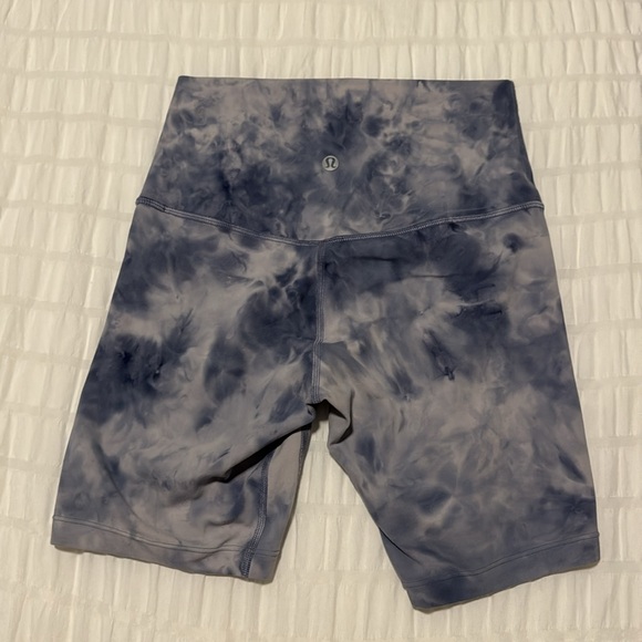 Lululemon Align Tank and Short Set - Picture 3 of 7